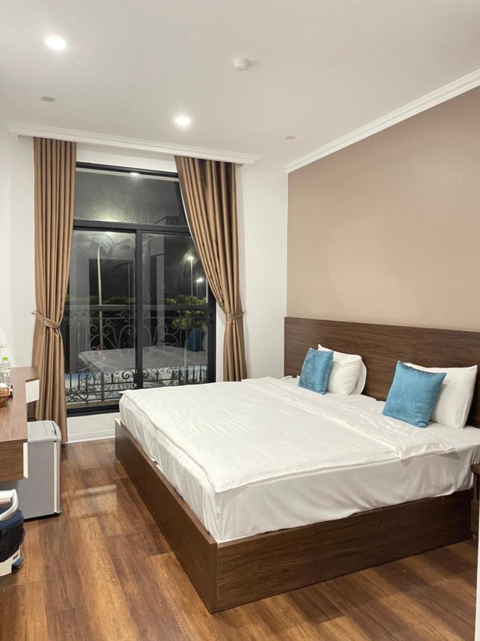Minh Phong Hotel 하롱 객실 사진
